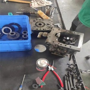 農(nóng)機(jī)伊頓6423液壓泵維修收割機(jī)行走泵維修廠家鑫力揚(yáng)液壓